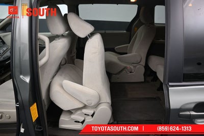 2014 Toyota Sienna LE 7 Passenger