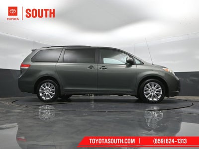 2014 Toyota Sienna LE 7 Passenger