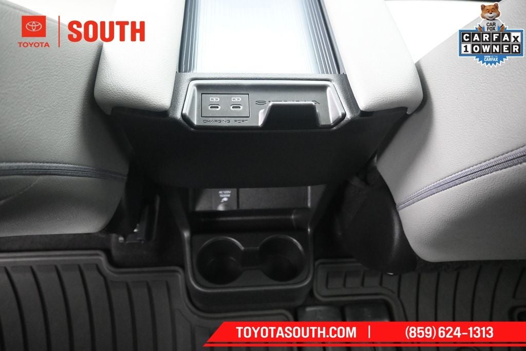 2025 Toyota Sienna XLE 7 Passenger