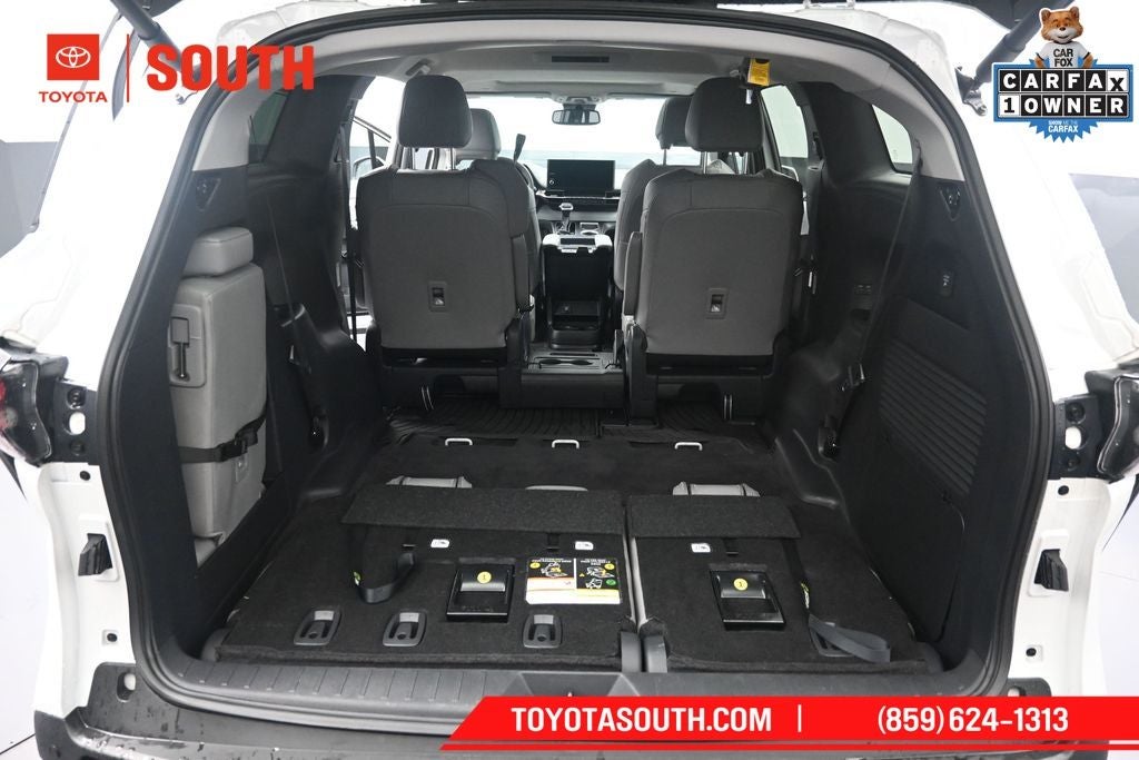 2025 Toyota Sienna XLE 7 Passenger