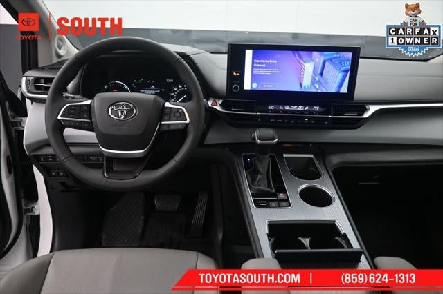 2025 Toyota Sienna XLE 7 Passenger