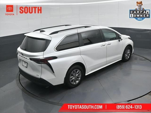 2025 Toyota Sienna XLE 7 Passenger