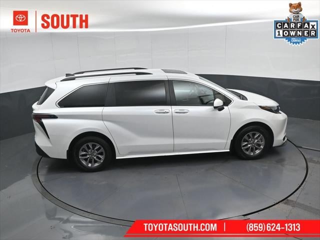 2025 Toyota Sienna XLE 7 Passenger