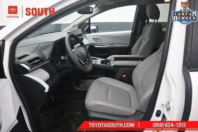 2025 Toyota Sienna XLE 7 Passenger