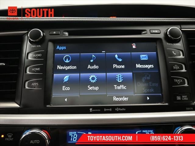 2017 Toyota Highlander SE