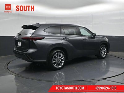 2025 Toyota Highlander Limited