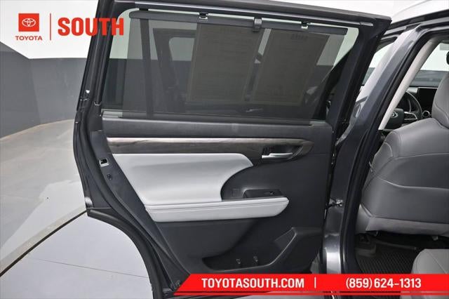 2025 Toyota Highlander Limited