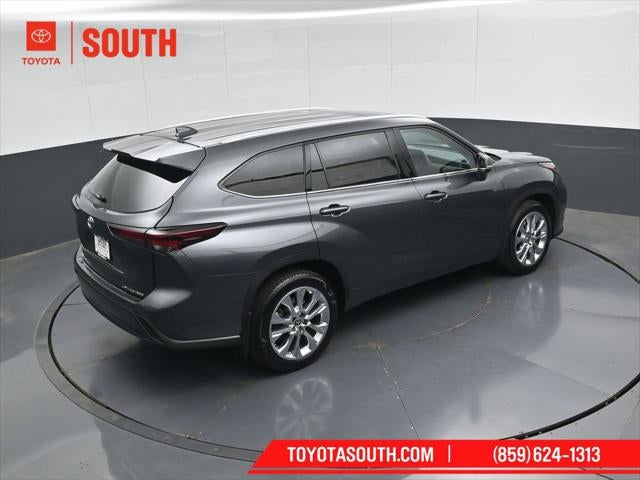 2025 Toyota Highlander Limited
