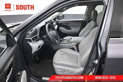 2025 Toyota Highlander Limited