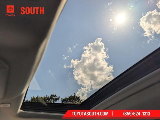 2025 Toyota Highlander XLE