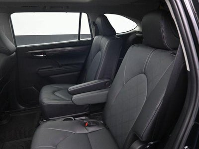 2024 Toyota Highlander Platinum