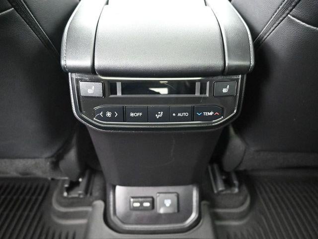 2024 Toyota Highlander Platinum