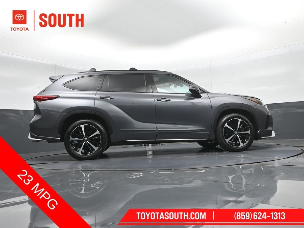 2021 Toyota Highlander XSE