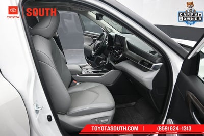 2023 Toyota Highlander Hybrid Limited