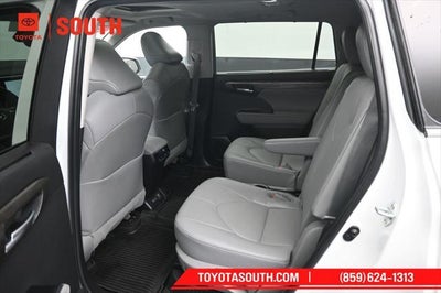 2023 Toyota Highlander Hybrid Limited