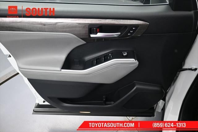 2023 Toyota Highlander Hybrid Limited