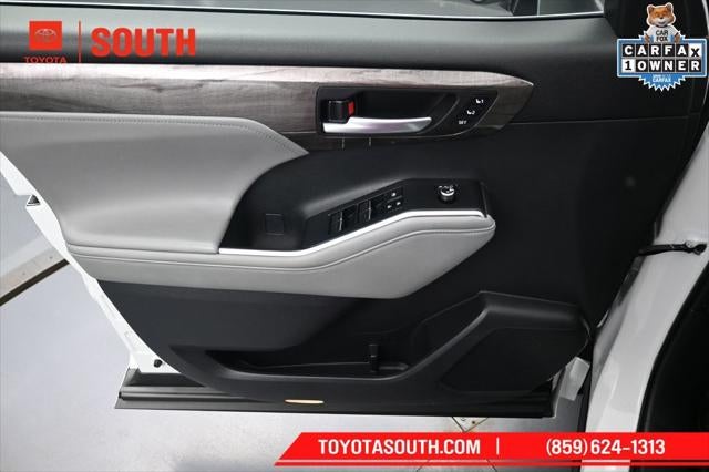 2023 Toyota Highlander Hybrid Limited