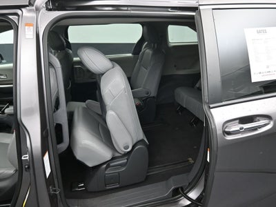 2023 Toyota Sienna XLE 7 Passenger