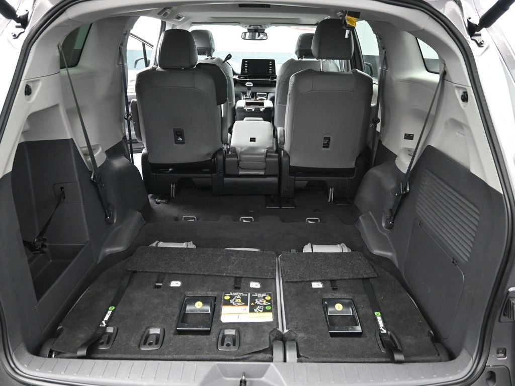 2023 Toyota Sienna XLE 7 Passenger