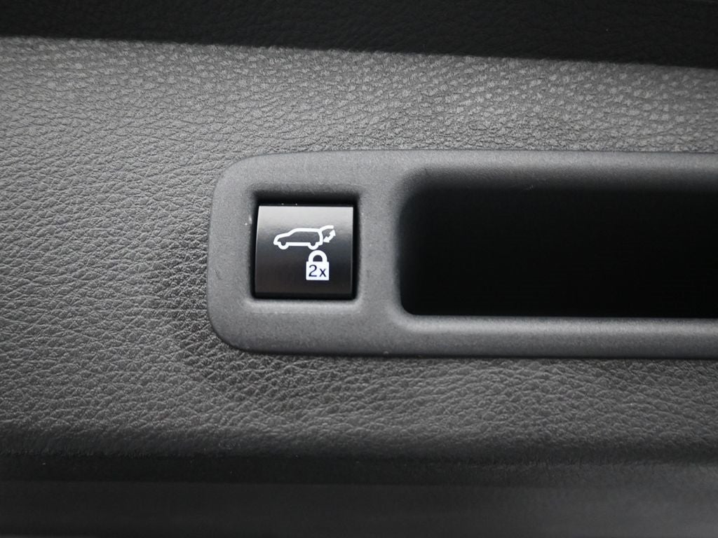 2023 Toyota Sienna XLE 7 Passenger