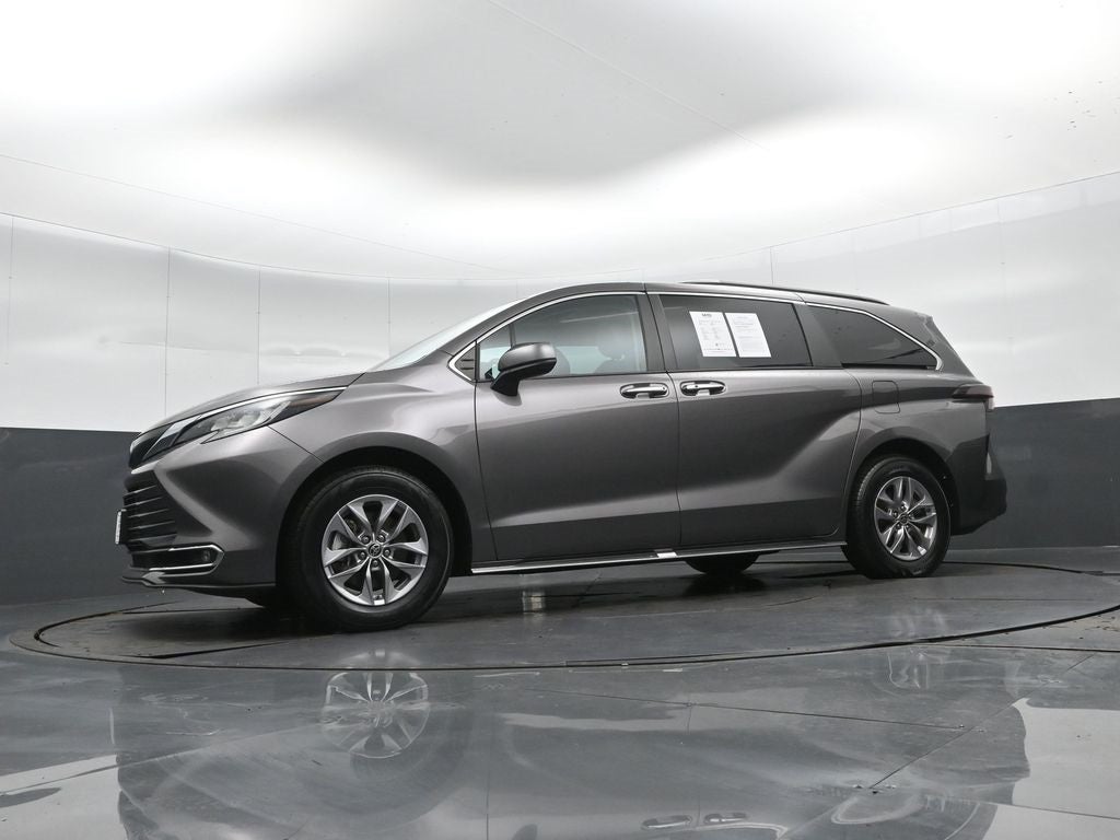 2023 Toyota Sienna XLE 7 Passenger