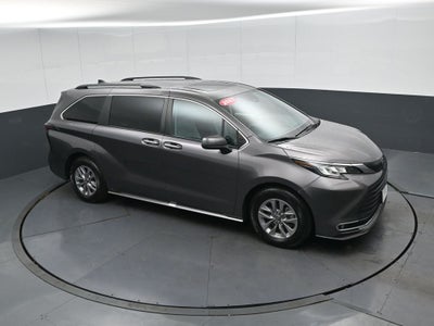 2023 Toyota Sienna XLE 7 Passenger