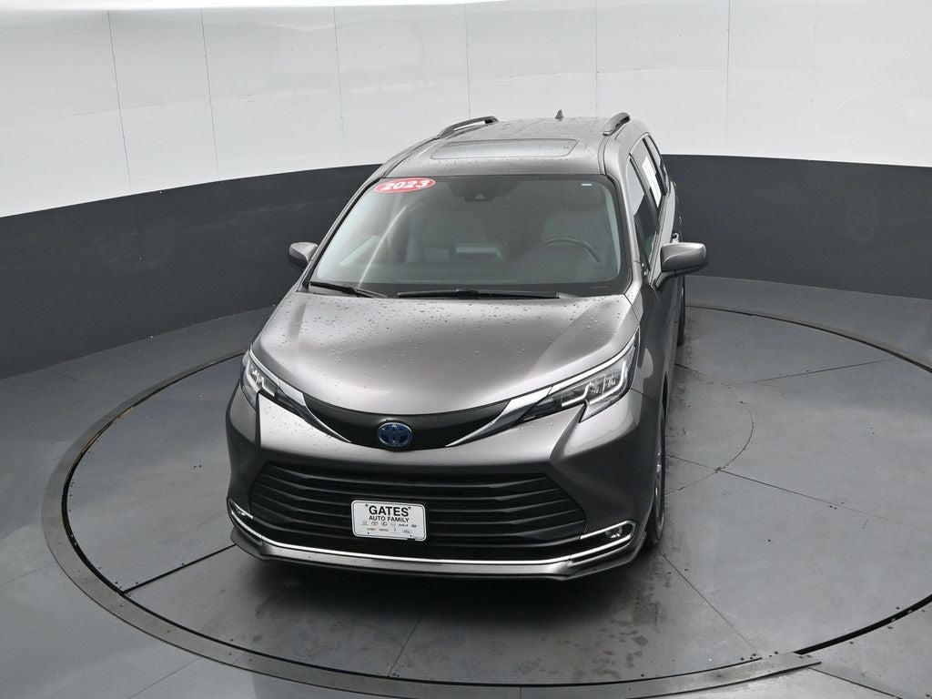 2023 Toyota Sienna XLE 7 Passenger
