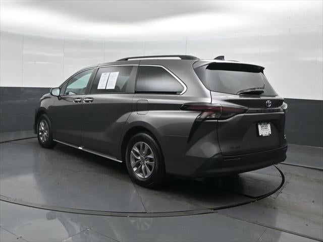 2023 Toyota Sienna XLE 7 Passenger