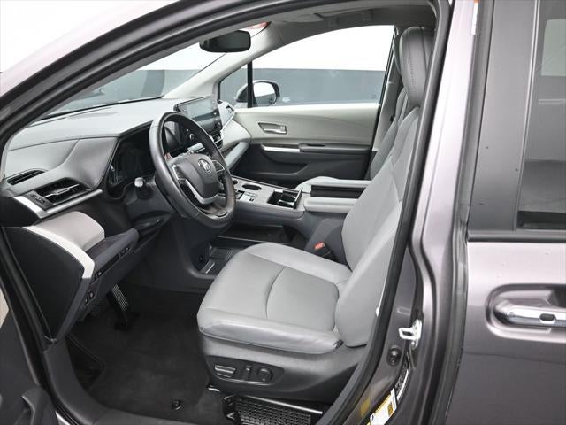 2023 Toyota Sienna XLE 7 Passenger