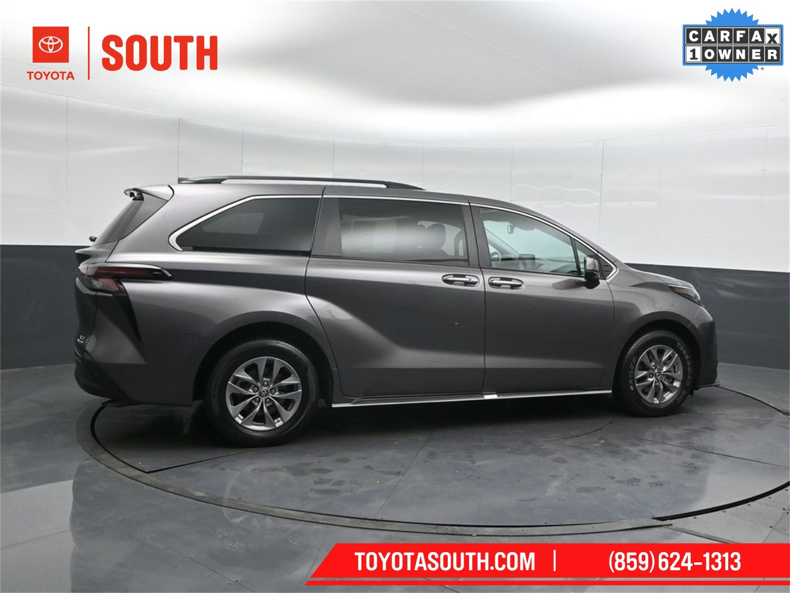 2023 Toyota Sienna XLE 7 Passenger
