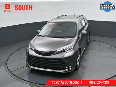 2023 Toyota Sienna XLE 7 Passenger