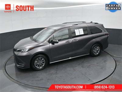 2023 Toyota Sienna XLE 7 Passenger