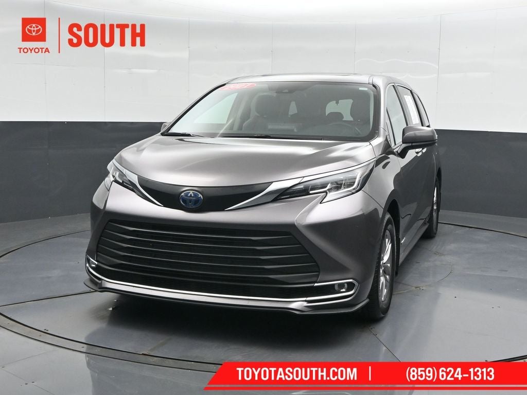 2021 Toyota Sienna XLE 7 Passenger
