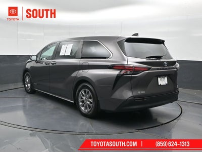 2021 Toyota Sienna XLE 7 Passenger