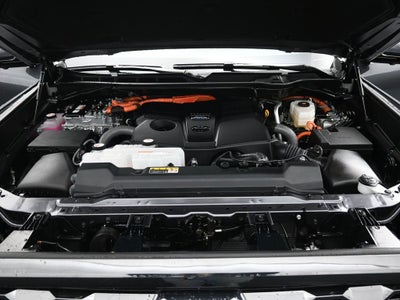 2025 Toyota Tundra Hybrid Platinum