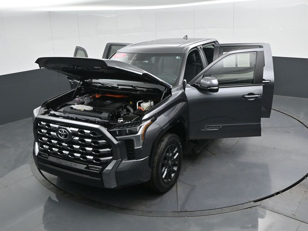 2025 Toyota Tundra Hybrid Platinum