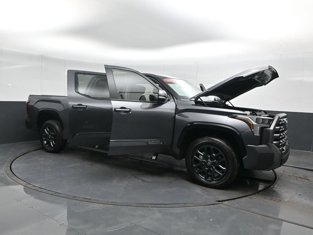 2025 Toyota Tundra Hybrid Platinum