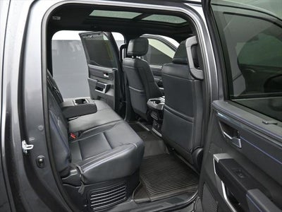 2025 Toyota Tundra Hybrid Platinum