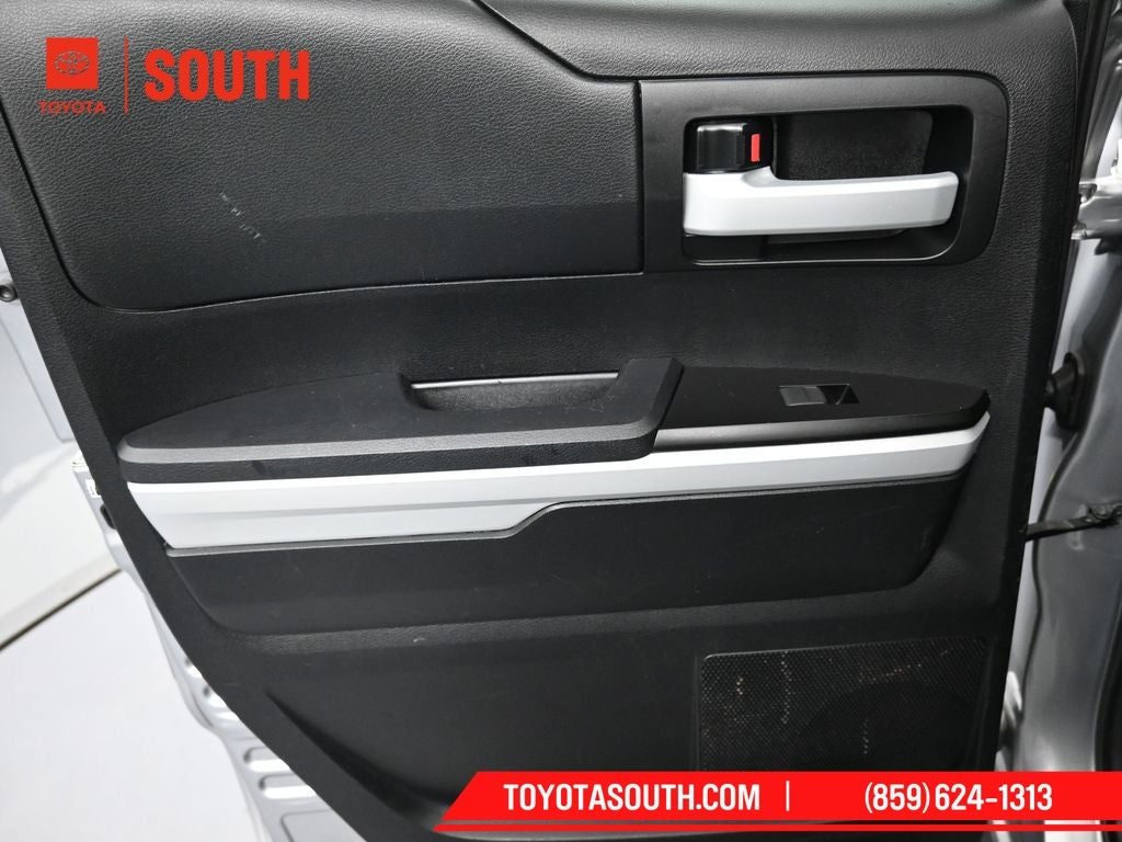 2018 Toyota Tundra SR5