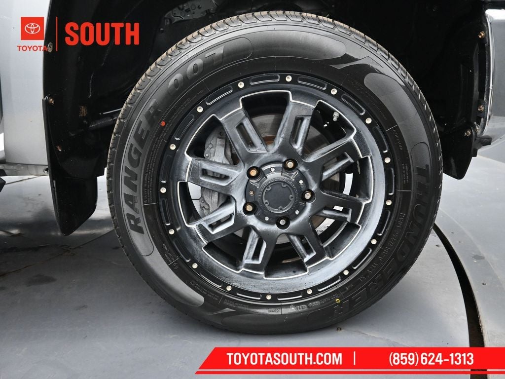 2018 Toyota Tundra SR5