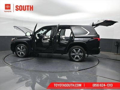 2024 Toyota Sequoia Capstone
