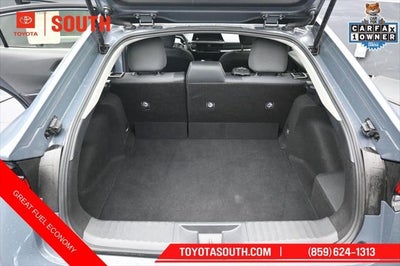 2025 Toyota Prius LE