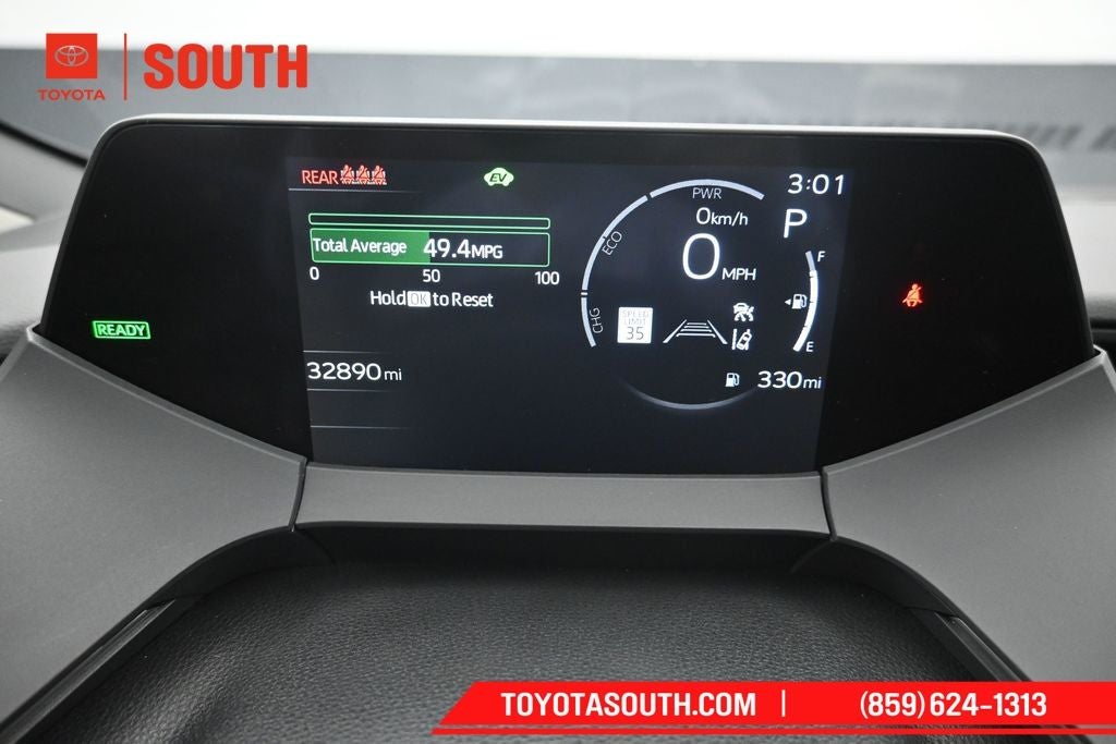 2025 Toyota Prius LE