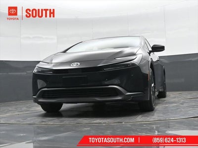 2025 Toyota Prius LE
