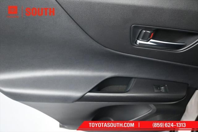 2023 Toyota Venza LE