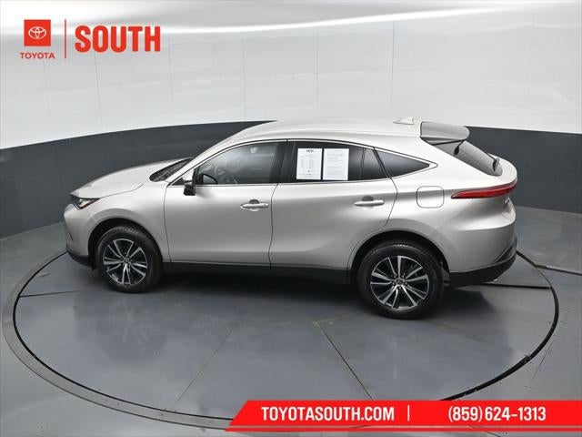 2023 Toyota Venza LE