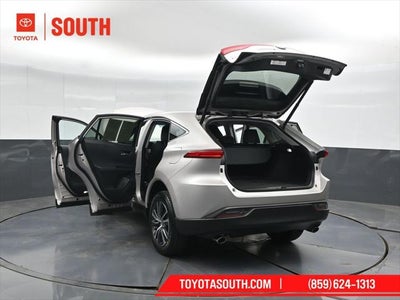 2023 Toyota Venza LE