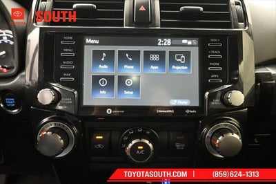 2022 Toyota 4Runner TRD Off-Road