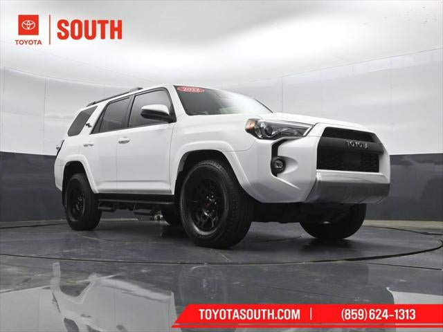 2022 Toyota 4Runner TRD Off-Road