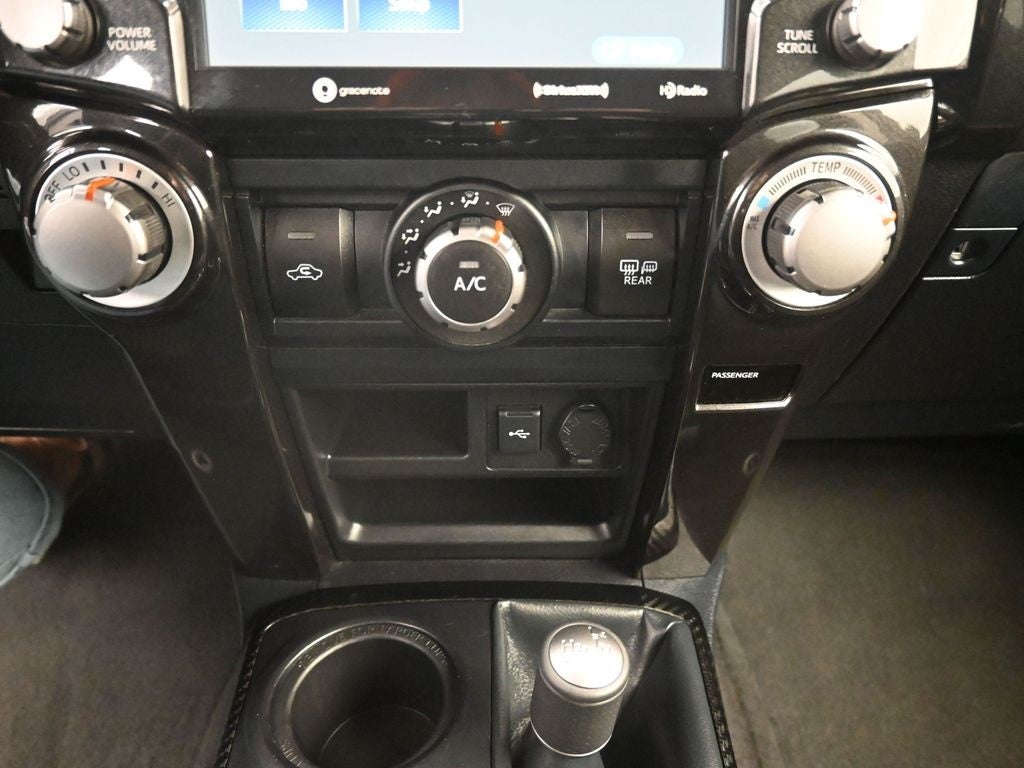 2024 Toyota 4Runner TRD Off-Road